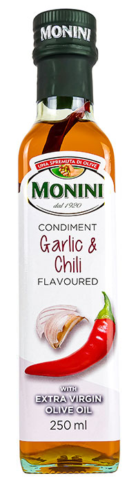 Monini Extra Virgin olive oil with garlic and chilli